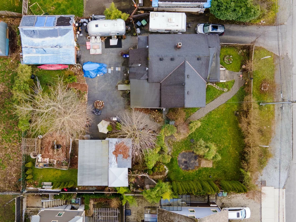 Hot Tub / Spa Photo of 1111 Cartier Avenue, Coquitlam, BC