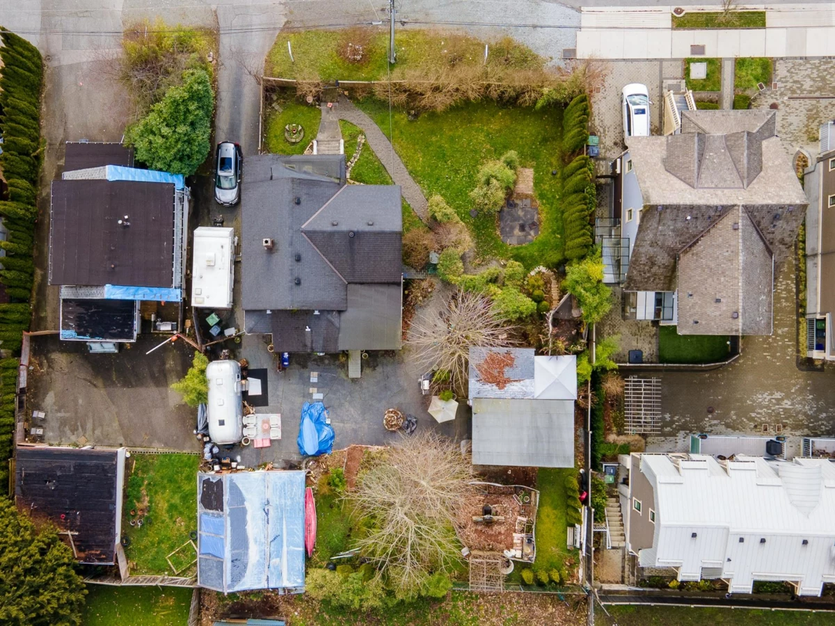 Outdoor Kitchen Photo of 1111 Cartier Avenue, Coquitlam, BC