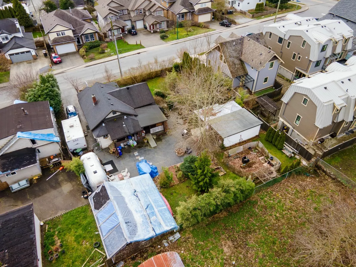 Outdoor Patio Photo of 1111 Cartier Avenue, Coquitlam, BC