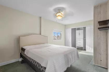Walk-In Closet Photo of 1111 Cartier Avenue, Coquitlam, BC