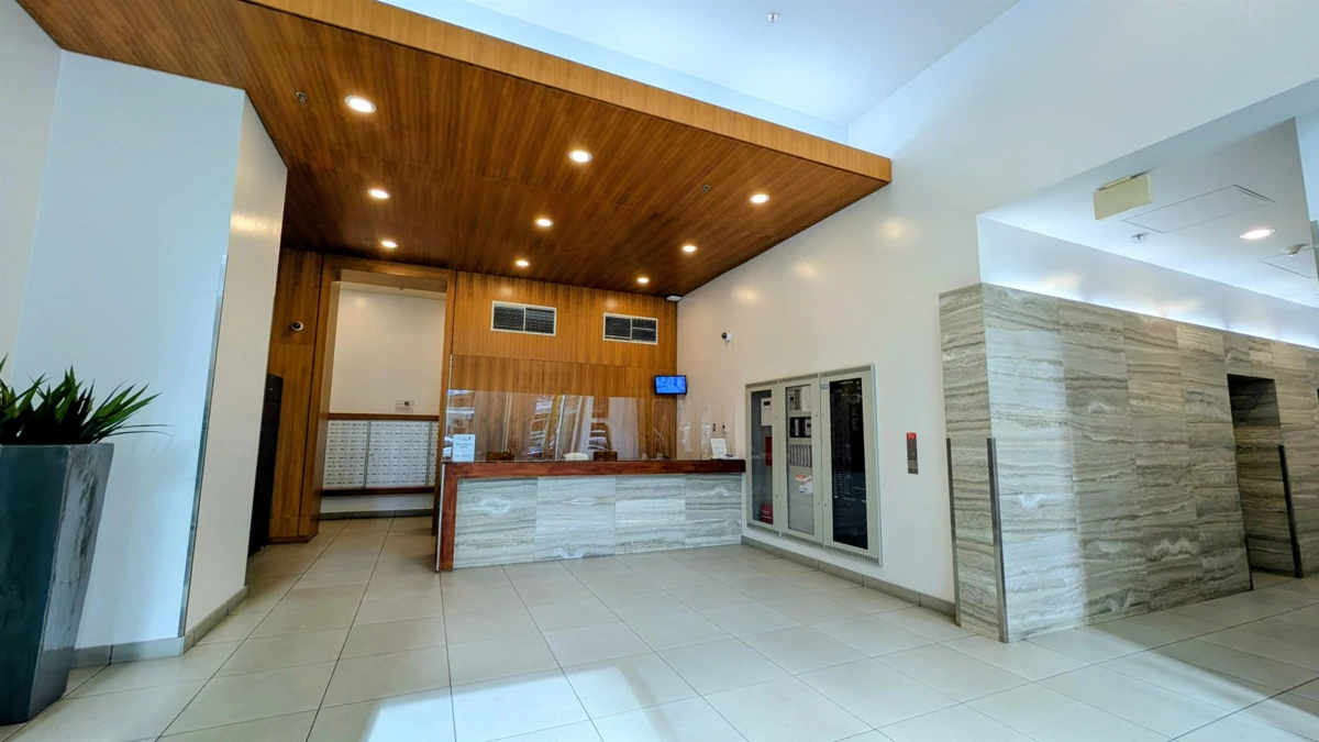 Guest Bathroom Photo of 3301 233 Robson Street, Vancouver, BC