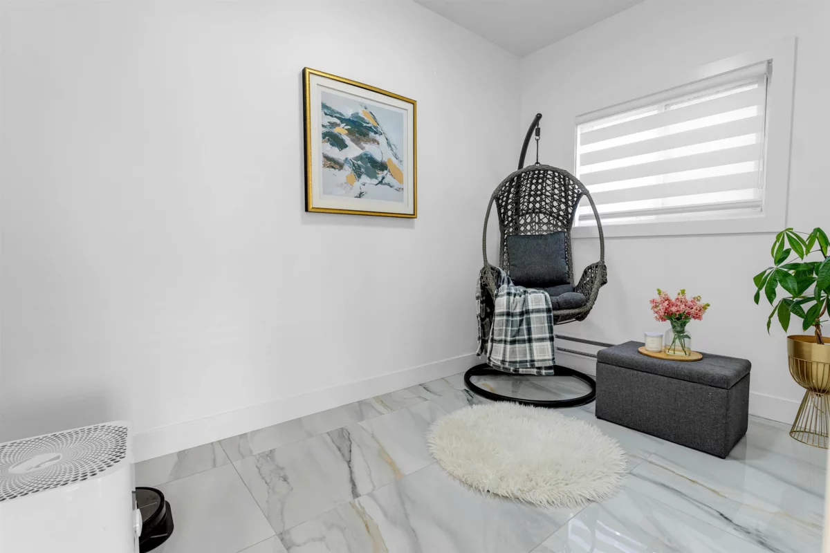 Bedroom 2 Photo of 8379 152a Street, Surrey, BC