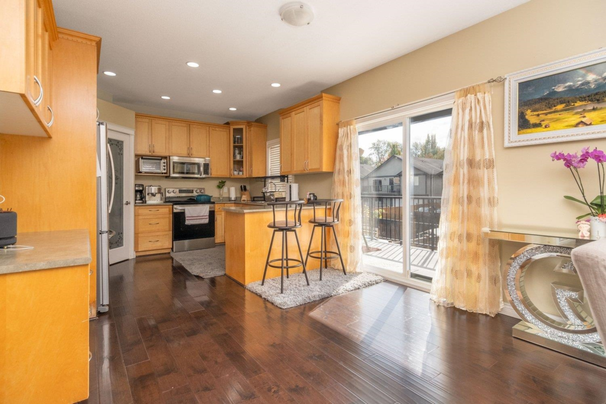 Pantry Photo of 23622 111a Avenue, Maple Ridge, BC