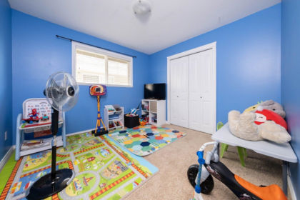 Powder Room Photo of 23622 111a Avenue, Maple Ridge, BC