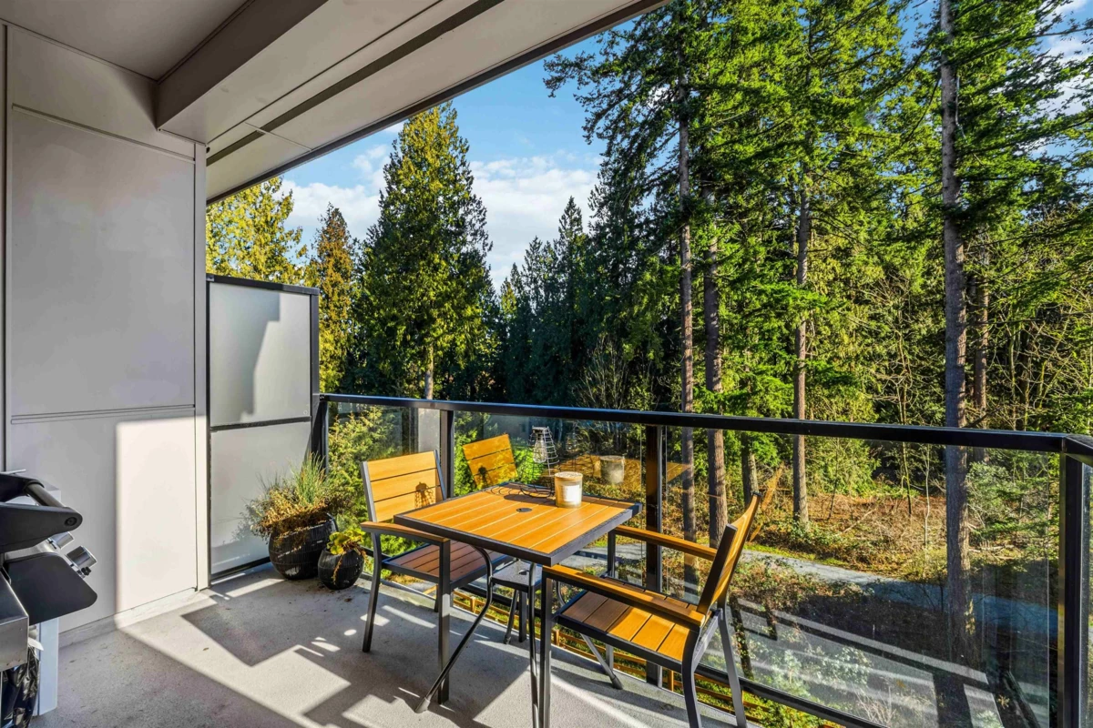 Office / Den Photo of 409 3528 146a Street, Surrey, BC