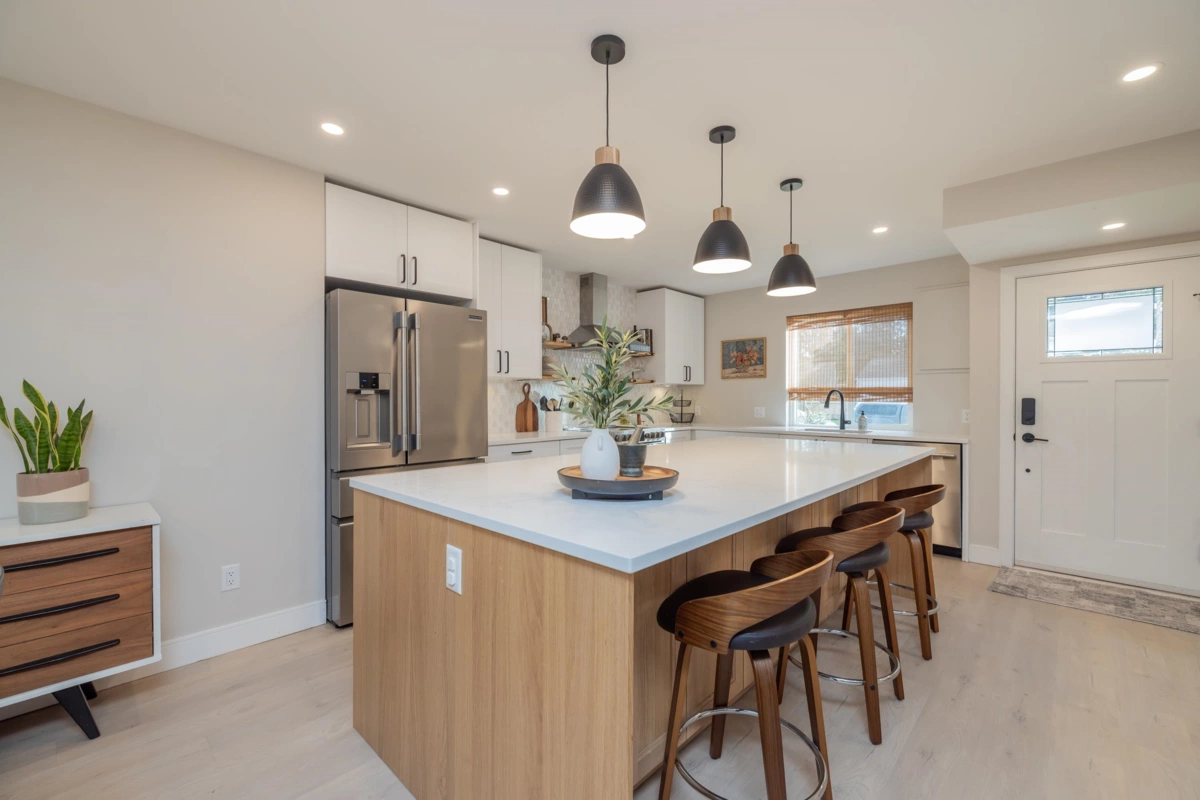 Breakfast Nook Photo of 11247 Glenbrook Place, Delta, BC