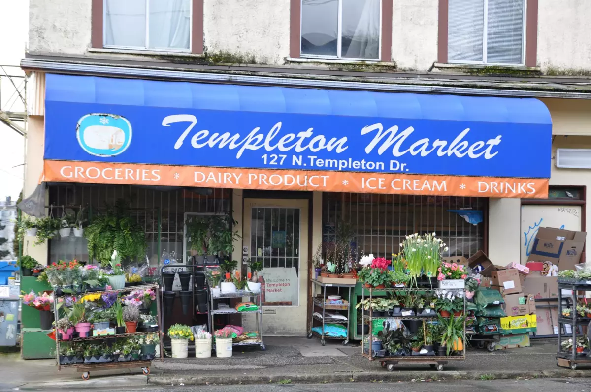 Office / Den Photo of 104 2255 Eton Street, Vancouver, BC