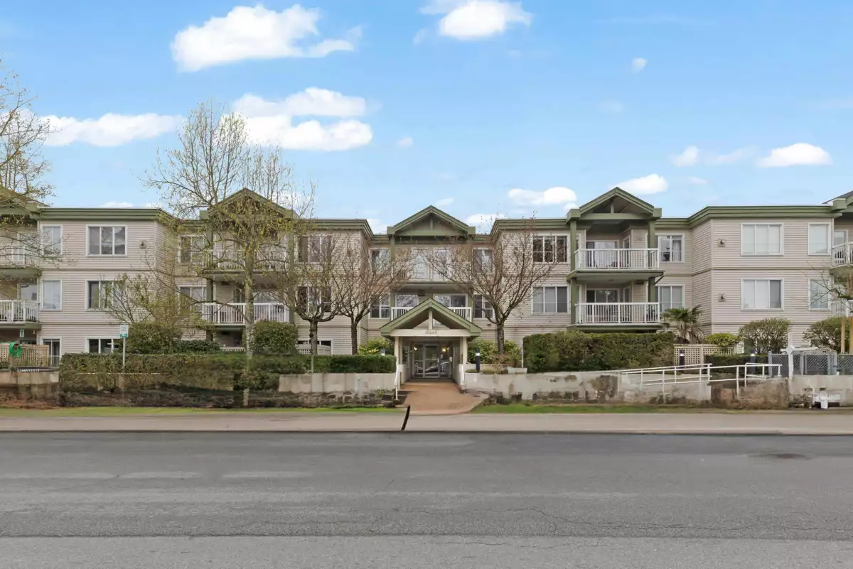 Garage Interior Photo of 106 10665 139 Street, Surrey, BC
