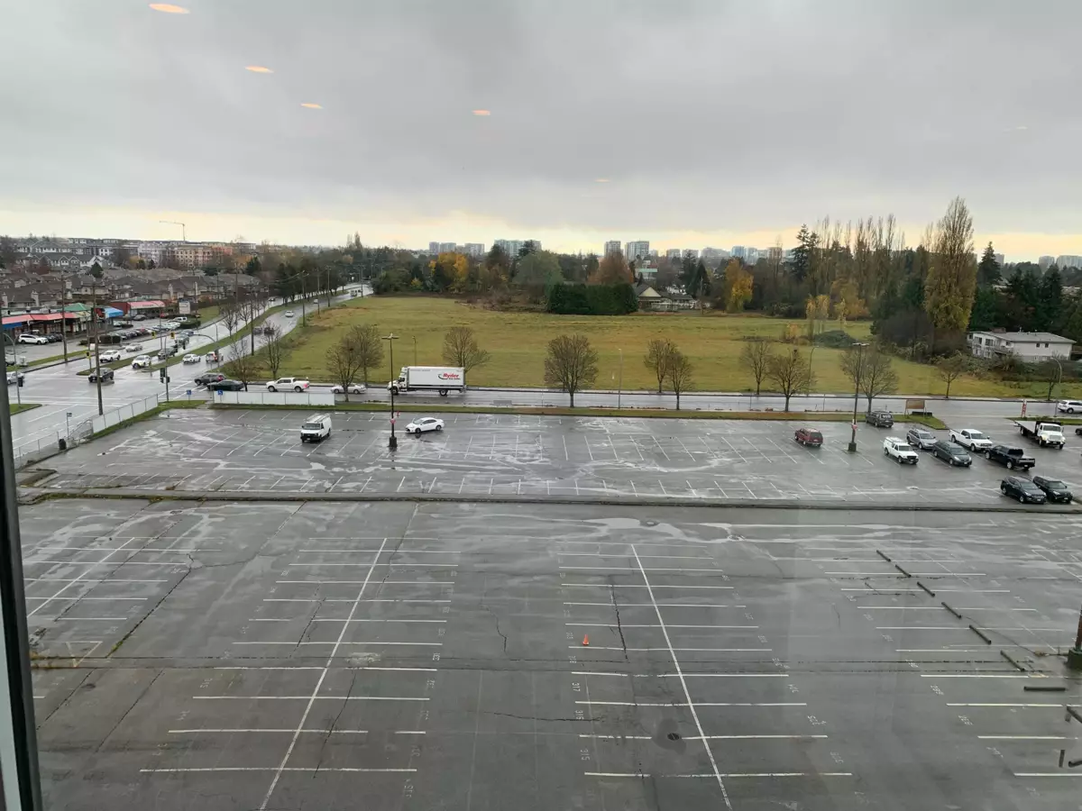 Primary Bathroom Photo of 919 3300 Ketcheson Road, Richmond, BC