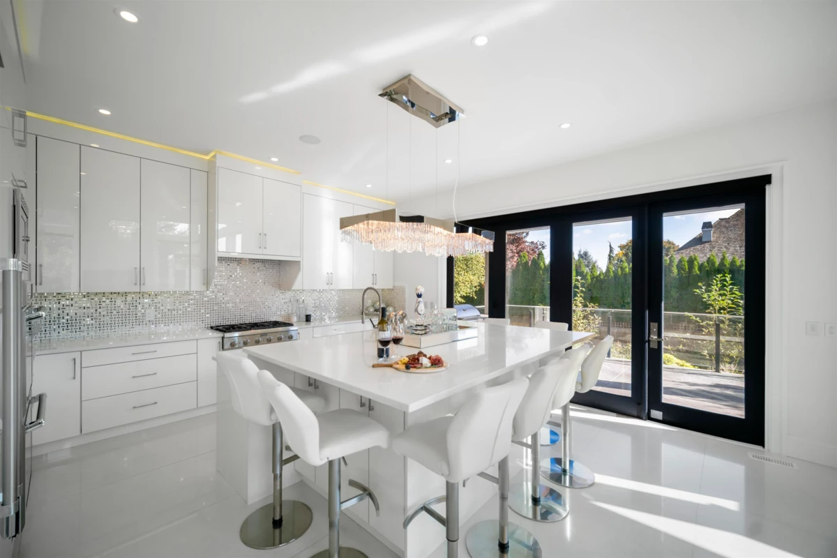 Dining Area Photo of 3852 156a Street, Surrey, BC