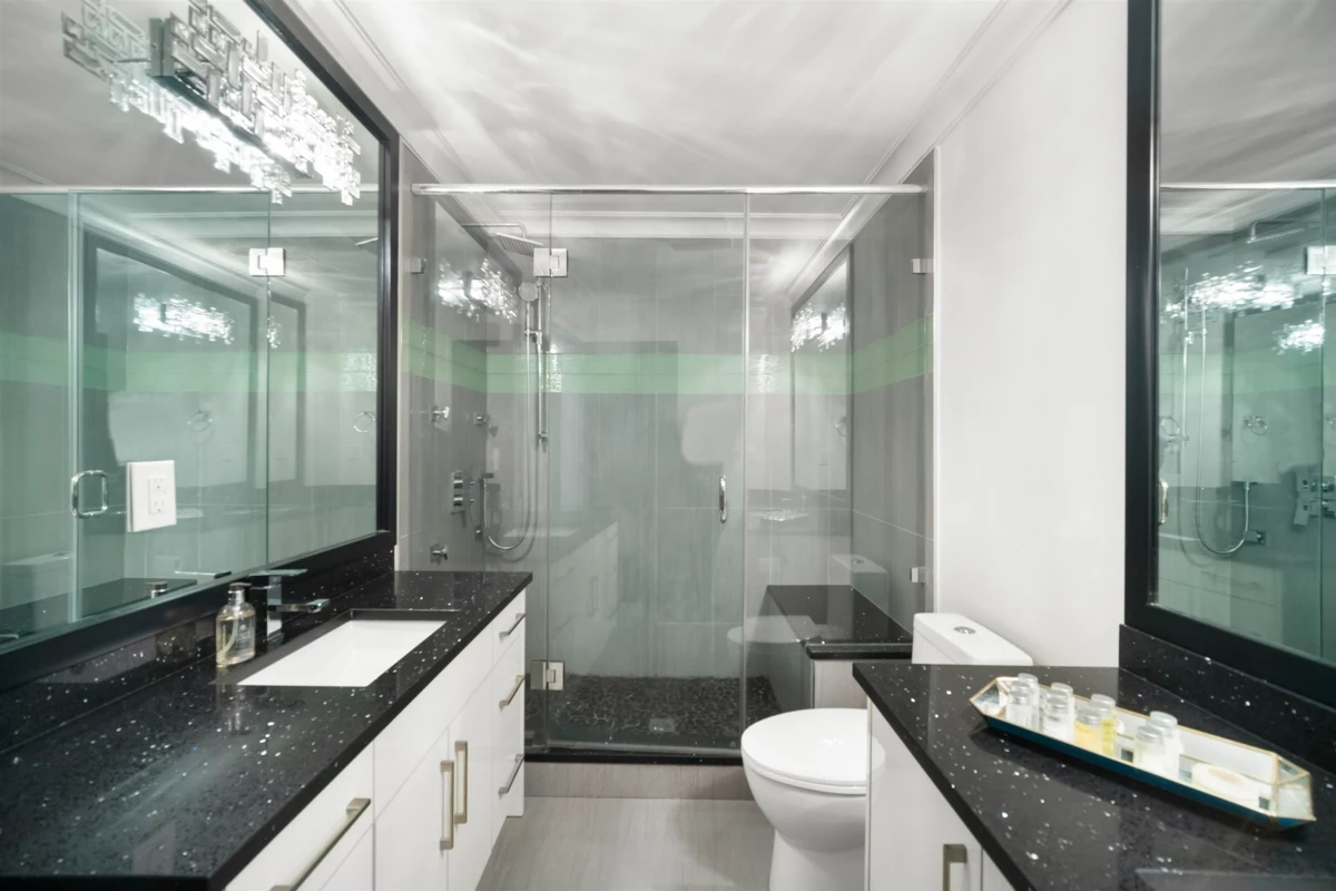 Entry Foyer Photo of 3852 156a Street, Surrey, BC