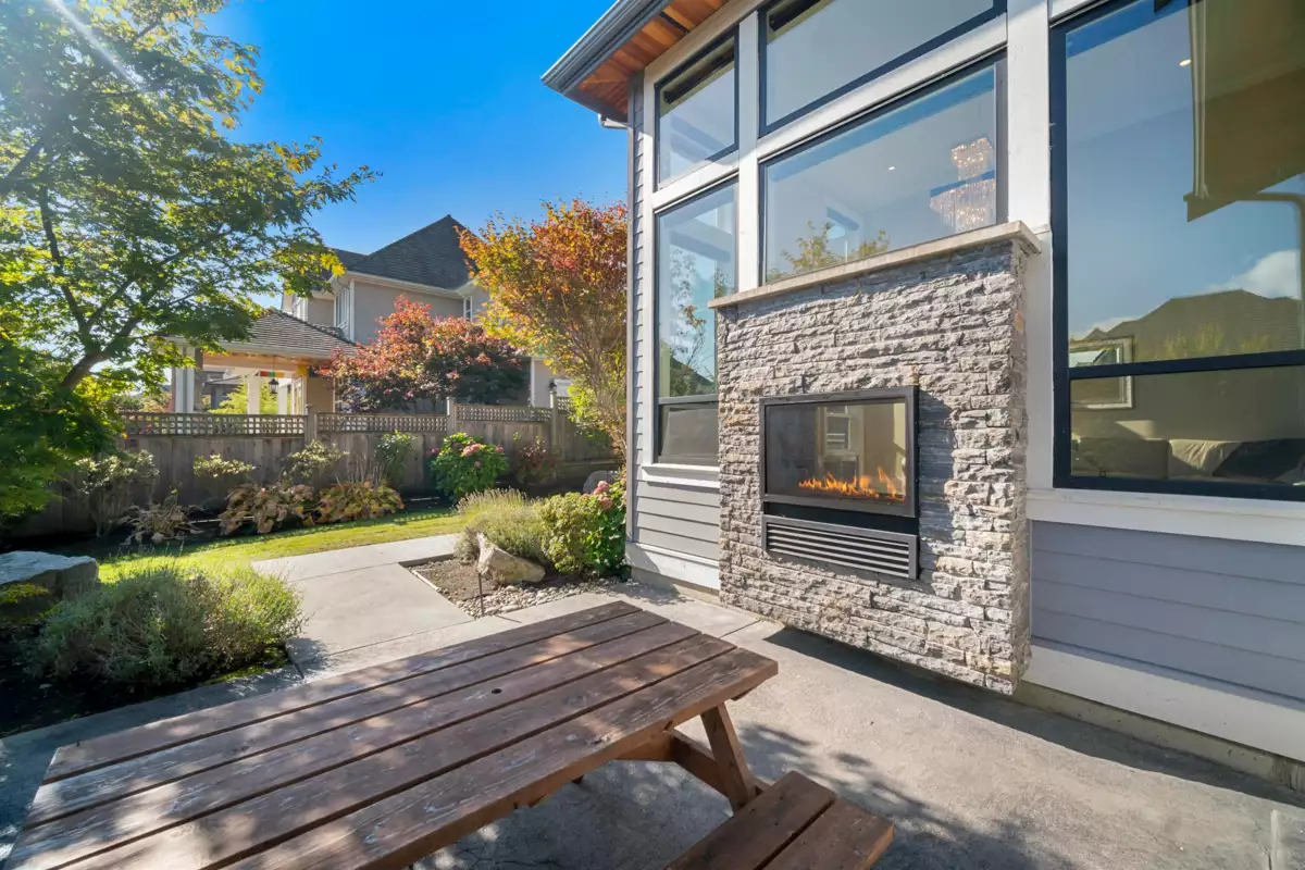 Outdoor Deck Photo of 3852 156a Street, Surrey, BC