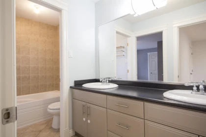 Office / Den Photo of 12136 100a Avenue, Surrey, BC