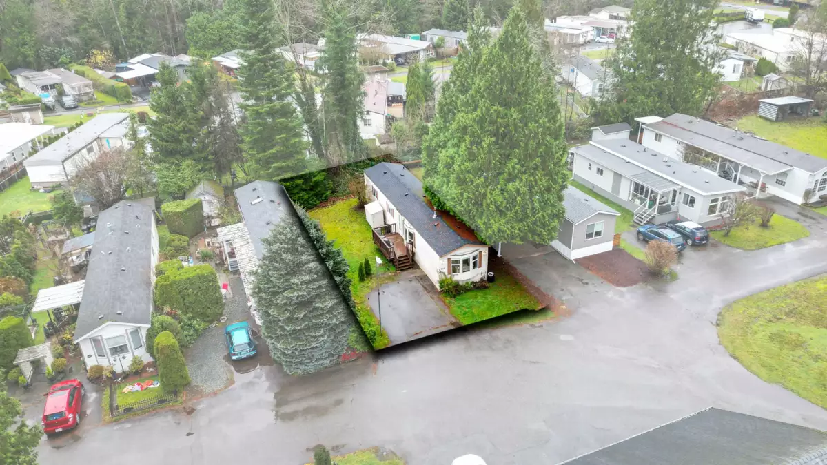 Outdoor Kitchen Photo of 216 45835 Sleepy Hollow Road, Cultus Lake, BC