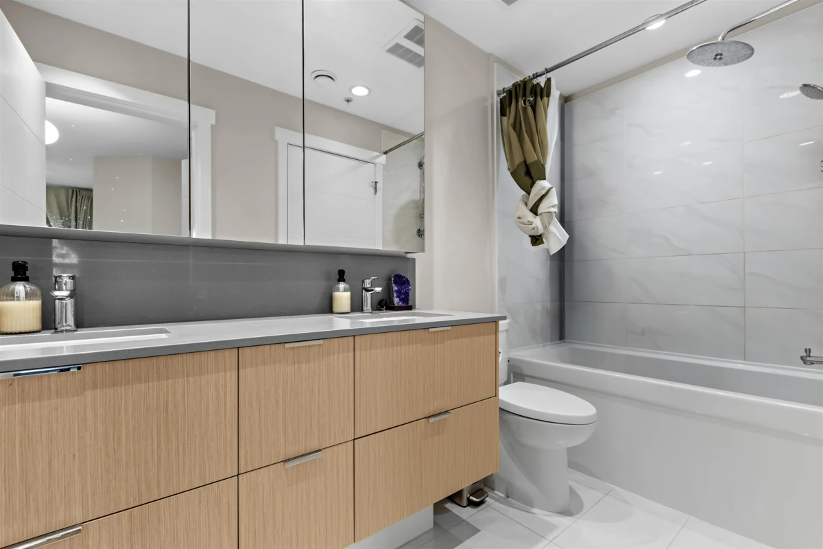 Guest Bathroom Photo of 422 9213 Odlin Road, Richmond, BC