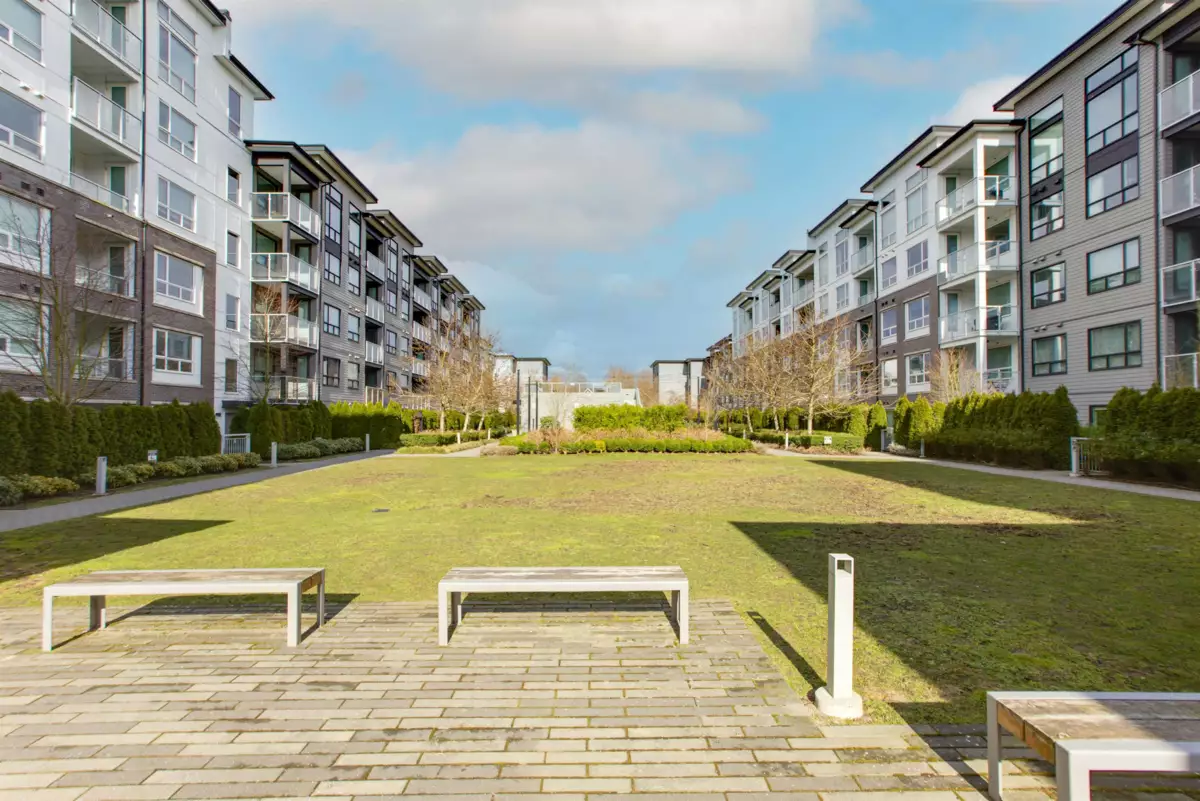 Hallway Photo of 422 9213 Odlin Road, Richmond, BC