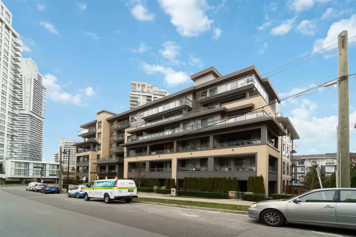 Guest Bathroom Photo of 114 603 Regan Avenue, Coquitlam, BC