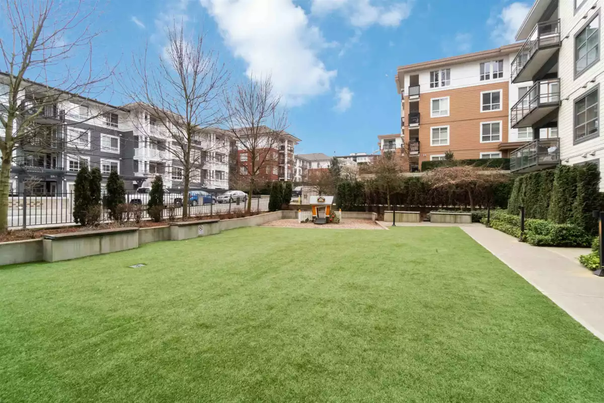 Laundry Room Photo of 114 603 Regan Avenue, Coquitlam, BC