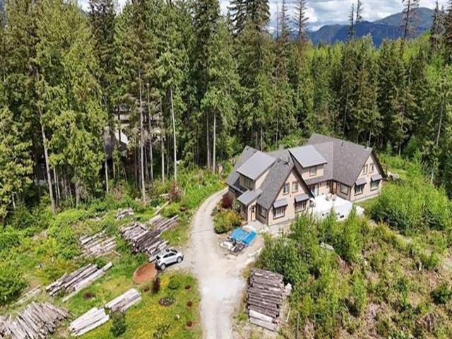 Kitchen Photo of 12702 Cathy Crescent, Mission, BC
