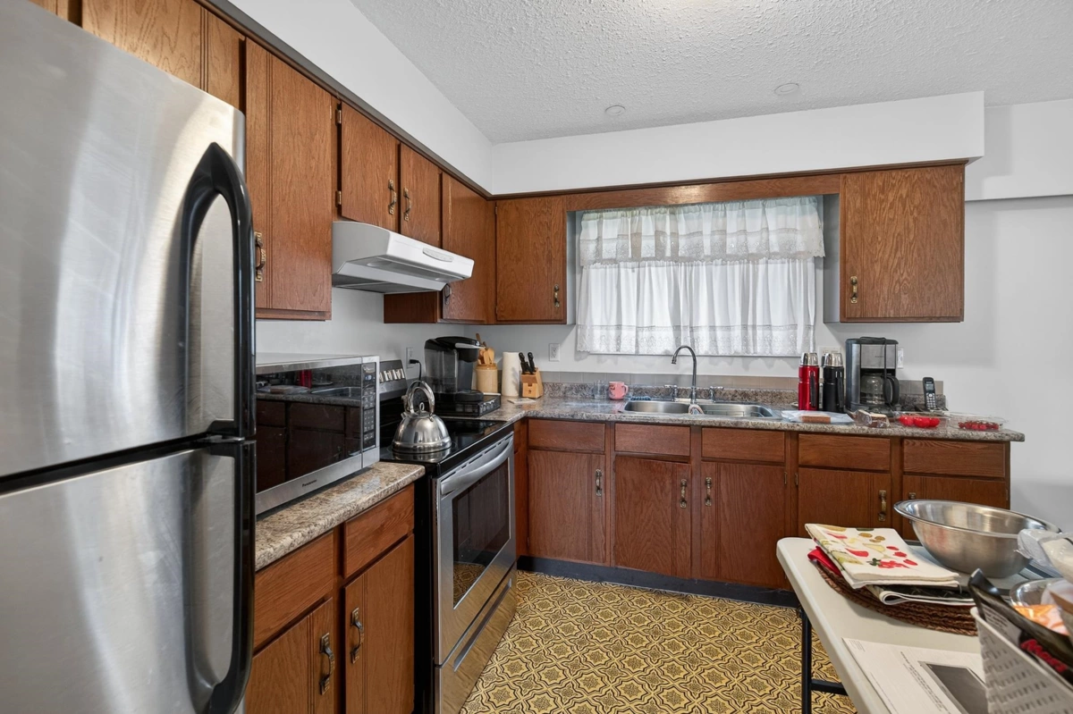 Kitchen Island Photo of 4661 198c Street, Langley, BC