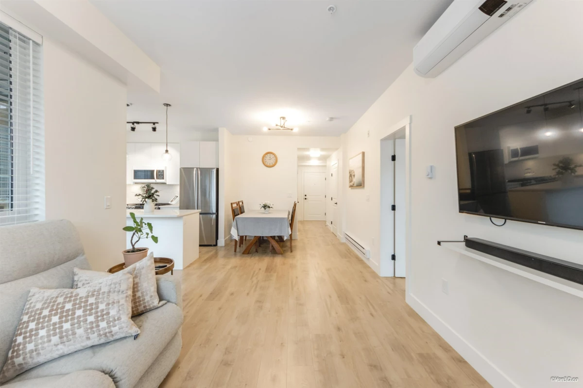 Dining Area Photo of 207 19935 75a Avenue, Langley, BC