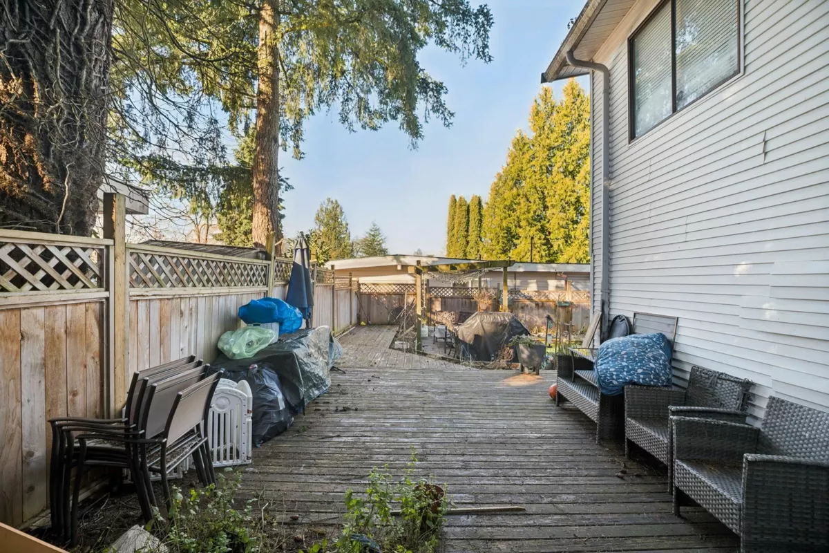 Breakfast Nook Photo of 22680 Brown Avenue, Maple Ridge, BC