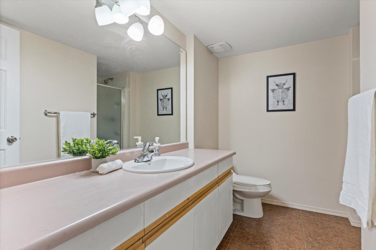 Garage Interior Photo of 111 45702 Watson Road, Chilliwack, BC