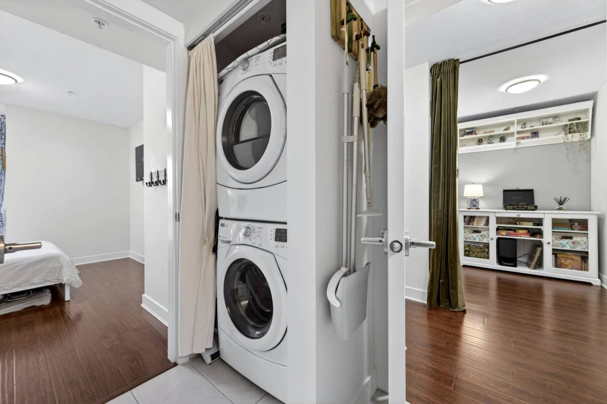 Backyard Photo of 116 500 Royal Avenue, New Westminster, BC