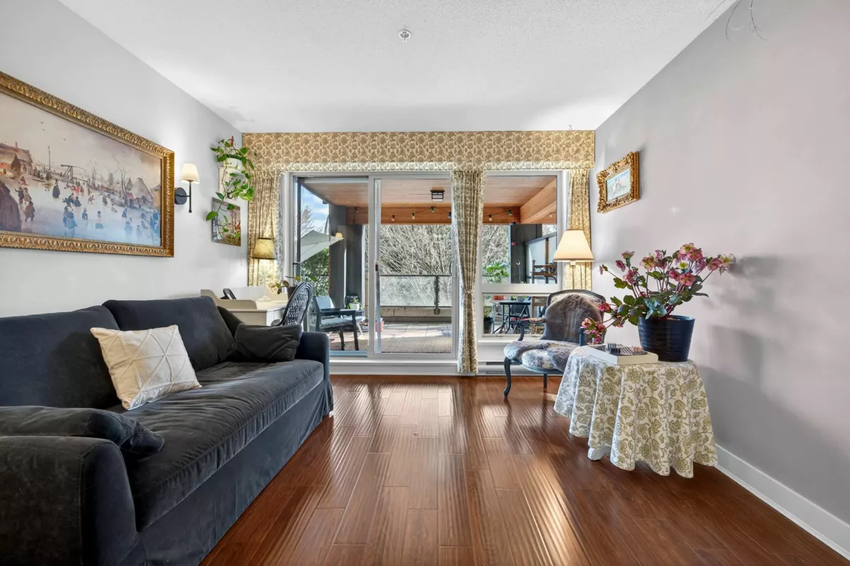 Bedroom 3 Photo of 116 500 Royal Avenue, New Westminster, BC