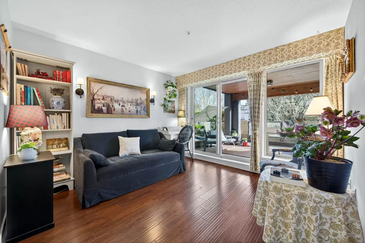 Bedroom 4 Photo of 116 500 Royal Avenue, New Westminster, BC