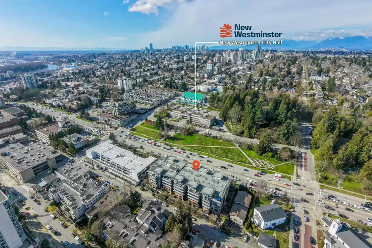 Neighborhood Park Photo Near 116 500 Royal Avenue, New Westminster, BC