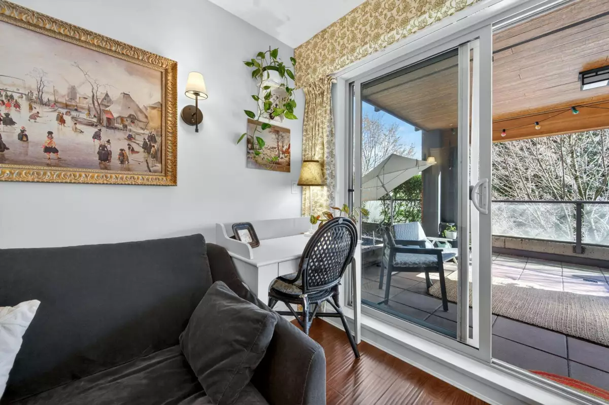 Powder Room Photo of 116 500 Royal Avenue, New Westminster, BC