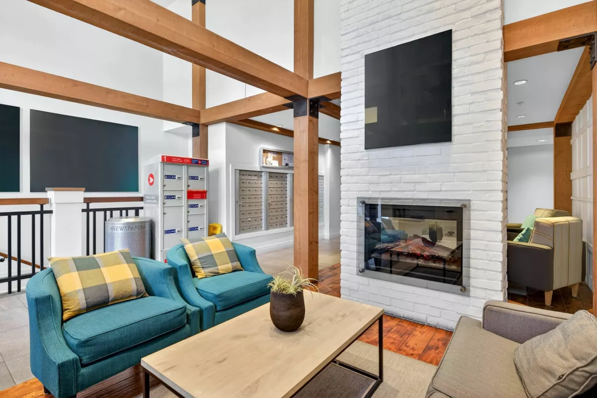 Swimming Pool Photo of 116 500 Royal Avenue, New Westminster, BC