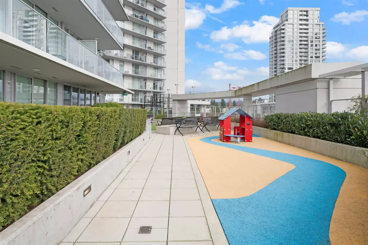 Swimming Pool Photo of 1309 567 Clarke Road, Coquitlam, BC