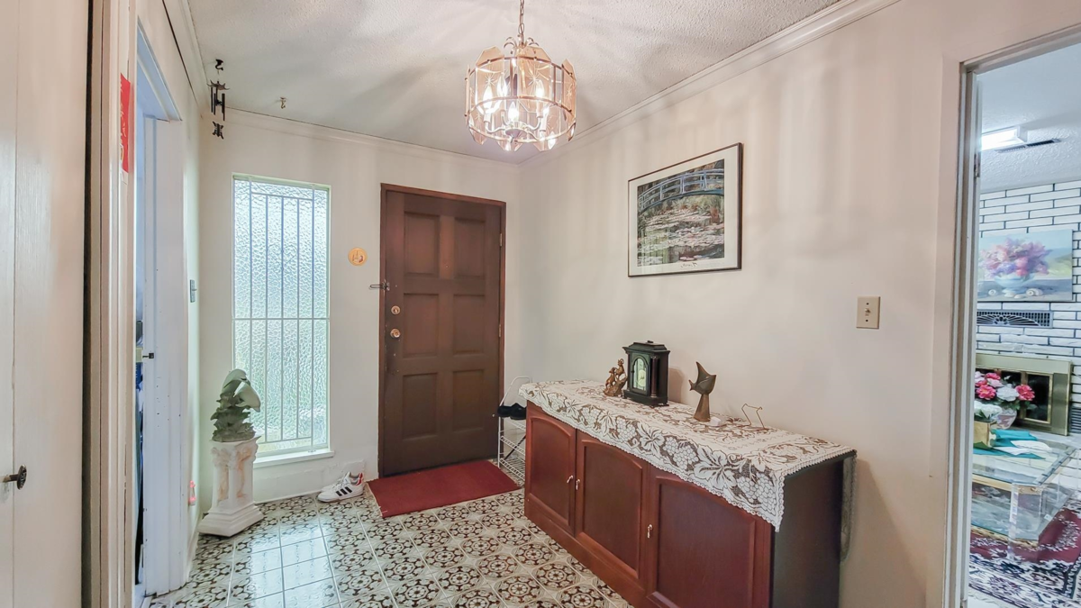 Dining Area Photo of 2155 Burquitlam Drive, Vancouver, BC