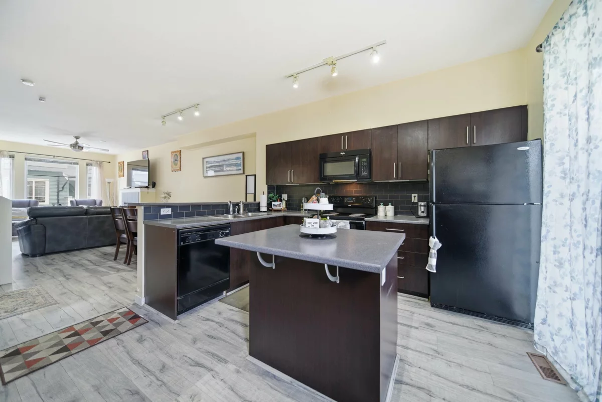 Breakfast Nook Photo of 38 6575 192 Street, Surrey, BC