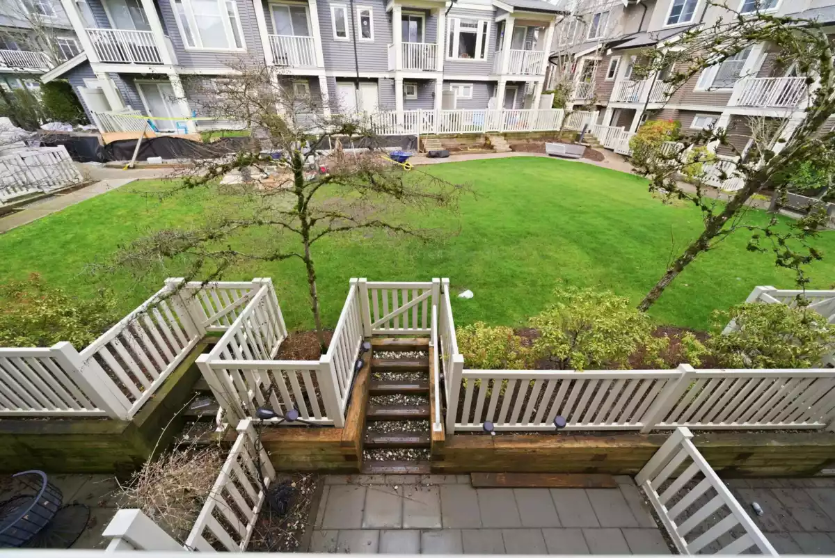 Loft / Bonus Room Photo of 38 6575 192 Street, Surrey, BC