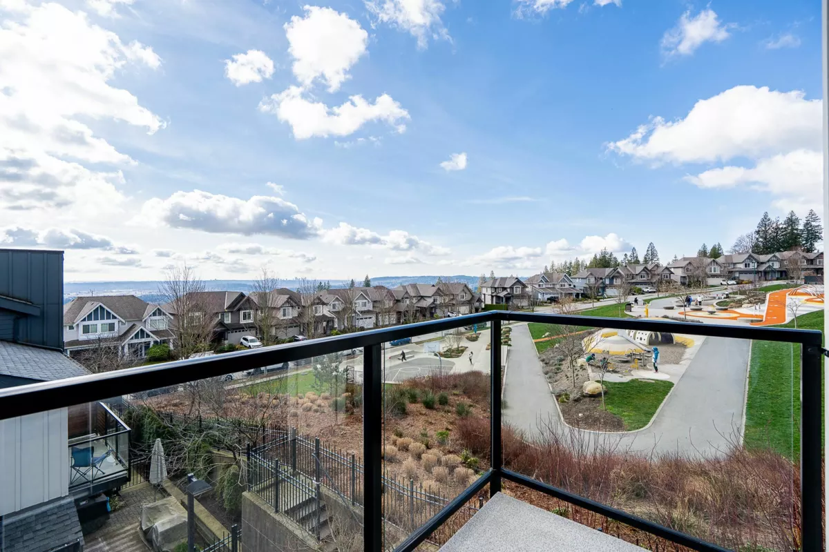 Basement Recreation Room Photo of 124 3525 Chandler Street, Coquitlam, BC