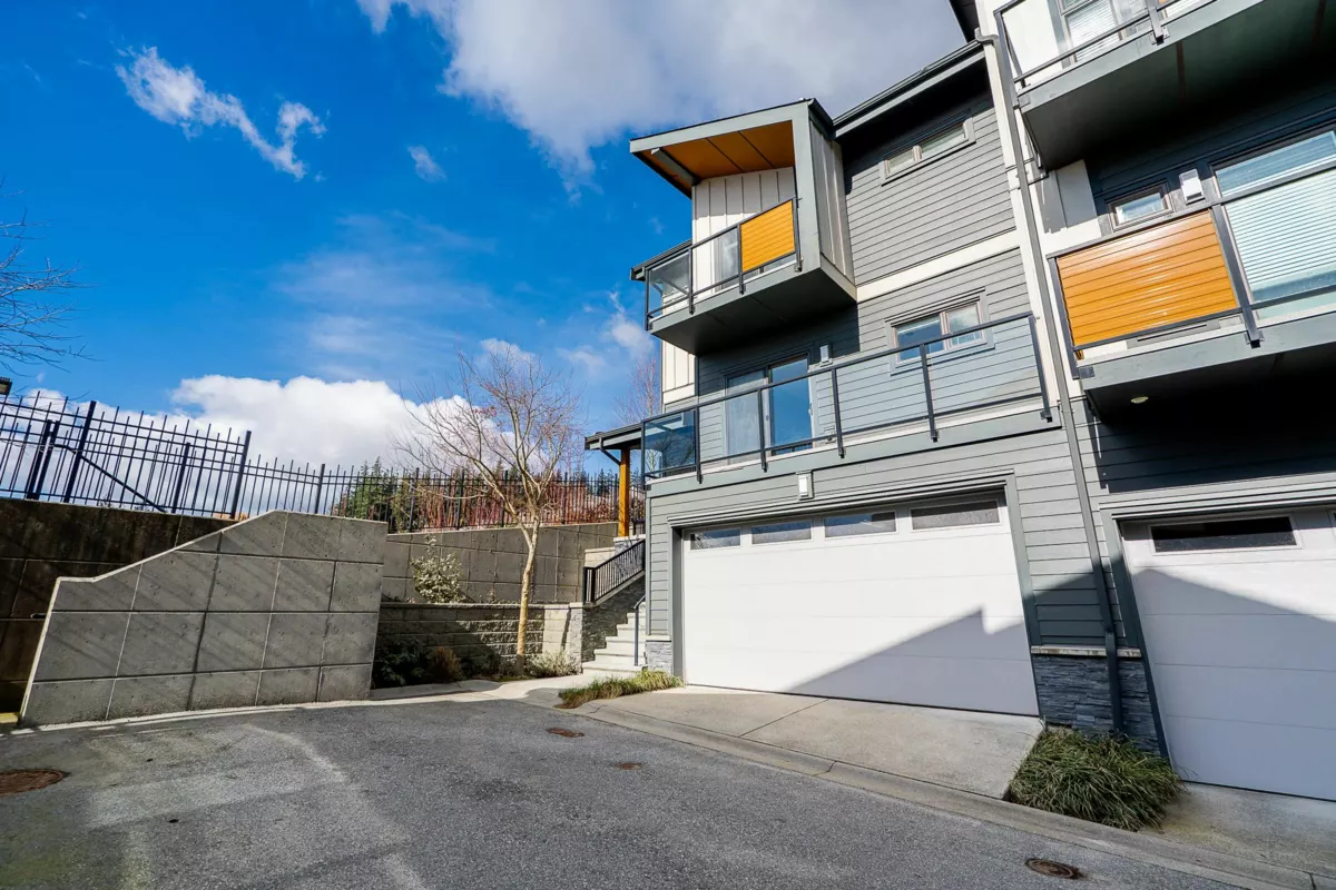 Front Yard Photo of 124 3525 Chandler Street, Coquitlam, BC