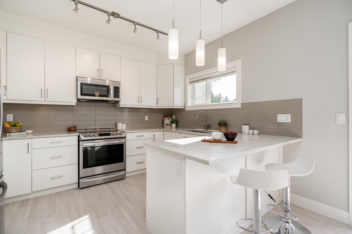 Primary Bedroom Photo of 124 3525 Chandler Street, Coquitlam, BC