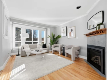 280 E 5th Street, North Vancouver, BC