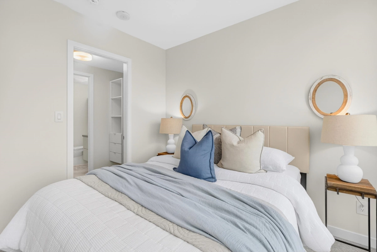 Primary Bathroom Photo of 1706 530 Whiting Way, Coquitlam, BC