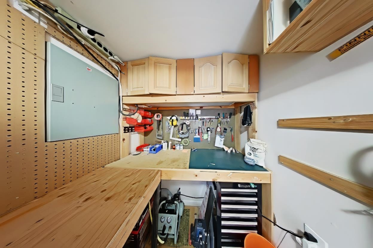 Breakfast Nook Photo of 312 11519 Burnett Street, Maple Ridge, BC