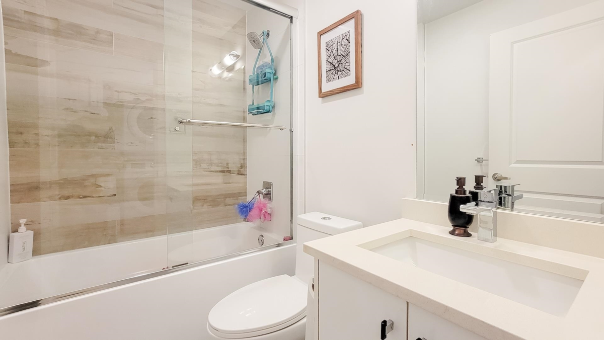 Bedroom 4 Photo of 72 24108 104 Avenue, Maple Ridge, BC