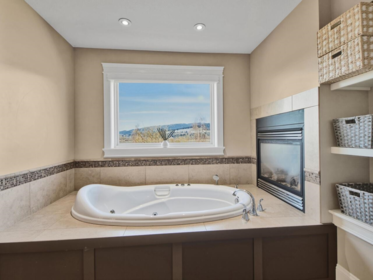 Guest Bathroom Photo of 15000 Patrick Road, Pitt Meadows, BC