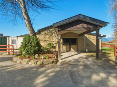 Outdoor Deck Photo of 15000 Patrick Road, Pitt Meadows, BC