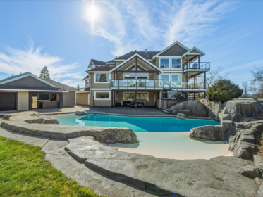 Staircase Photo of 15000 Patrick Road, Pitt Meadows, BC