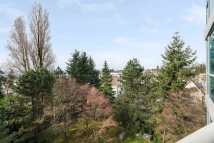 Outdoor Deck Photo of 601 6622 Southoaks Crescent, Burnaby, BC