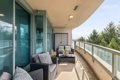 Outdoor Patio Photo of 601 6622 Southoaks Crescent, Burnaby, BC