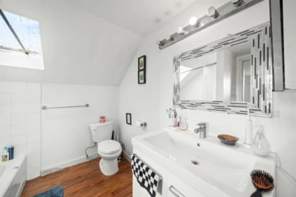 Mudroom Photo of 3550 W 1st Avenue, Vancouver, BC